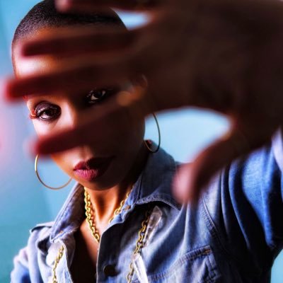 Artist. Healer. Beacon. Singer/Songwriter.#NFT #NFTartist #Cryptoartist Zora| https://t.co/pzet1ySHam