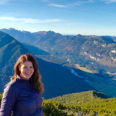 I'm Laurel, avid hiker and founder of Monkeys and Mountains. Follow me for amazing hiking tours, gear, destinations,tips+! 🥾🏔️