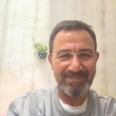 HaldunCantrk's profile picture. Bir insanın vicdanı varsa, Sosyalist olmakdan başka yolu yoktur.