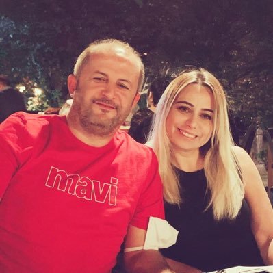 cagatayozay's profile picture. 1981 de doğdu. Henüz ölmedi...