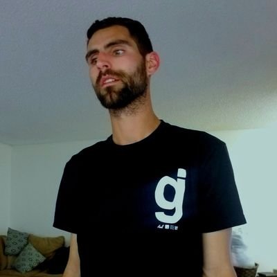 DriveLikeB's profile picture. 🎸 🏴 ⚽️ 🍕 
Tetris