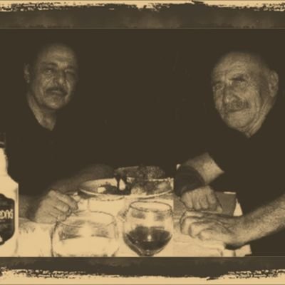 emrecn1903's profile picture. 🥀LeT Me Go  
🍁Zaman İlaç Değil İnsan Unutkan
 🌹Yolun Sonu Yok