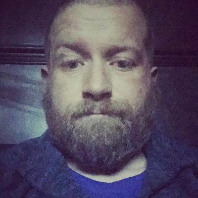 bucker31's profile picture. finaghy boyo , painter decorator....easy going yet loves a moan. deal with it. ✌️