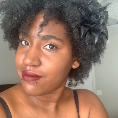 Just a legally blind black creative. Looking to have fun and share my experience!