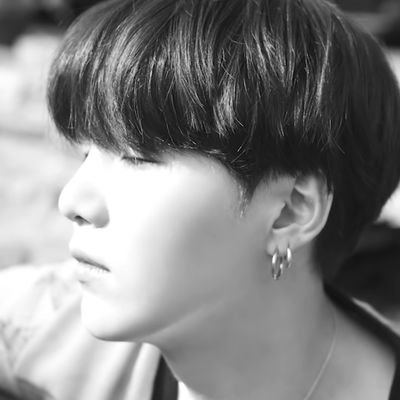 she/her ❀ kpop multistan ❀ main acc @ourdemonvs ❀ fan acc