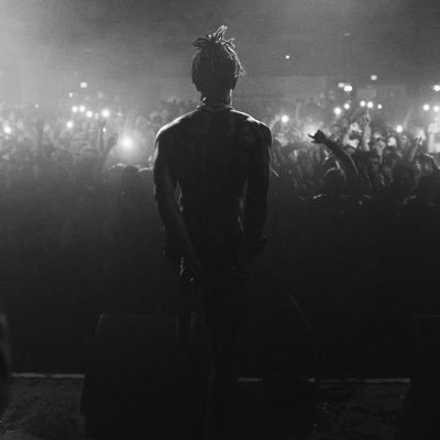 LiITec's profile picture. Popular Loner🚶‍♂️ ひ