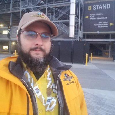 dchunt02's profile picture. 