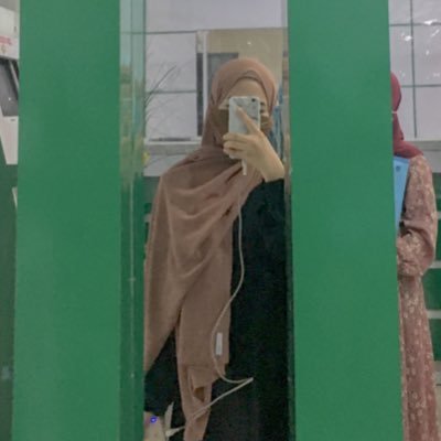 sillyourx's profile picture. bio itu buat ngisi kerjaan?