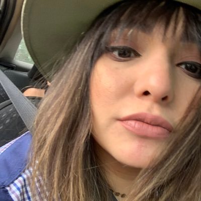 dini70273480's profile picture. Paty me obligo a volver al Twitter