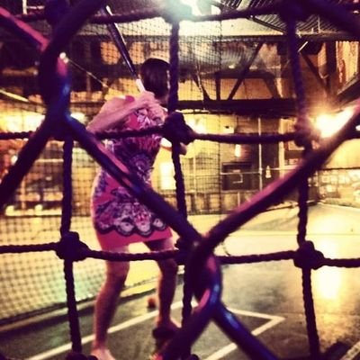 walkingirony's profile picture. I don't play nicely with bunker b*tches