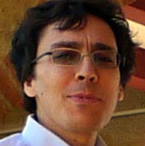 sergio_mantecon's profile picture. Si tu ralentis ils s’arrêtent...si tu t’assois ils se couchent...Mais si tu marches devant ils te dépasseront. Si tu donnes ta main ils donneront leur peau...