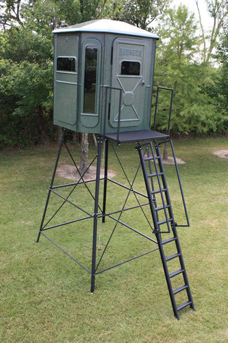 Redneck Hunting Blinds are without doubt the top hunting blind on the market. Check us out and you will agree that these blinds are the cream of the crop!