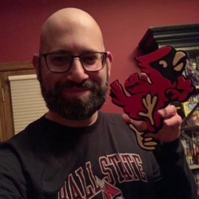 This is the personal profile of a journalism teacher, sports fan, and wannabe superhero. @ballstate alum 📰📸🎙