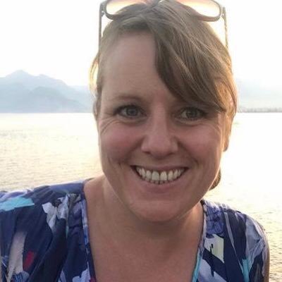 International Teacher 🌎| KS2 👩🏫| English lead🖊| New hobby book blogger📚 (a work in progress..)MG/YA🌟|Currently reading: When I See Blue by Lily Bailey