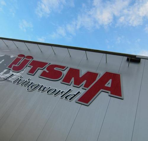 IJtsma Livingworld. Meer dan 15.000 m2 woon, slaap en keukenplezier op de grens van Friesland - Groningen!