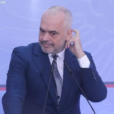 Kryeministri me i suksesshem qe do kete Shqiperia, Piktor, Artist si dhe kohet e fundit Twiterist. Llogaria eshte per komedi dhe pa ofendime. Parody account.