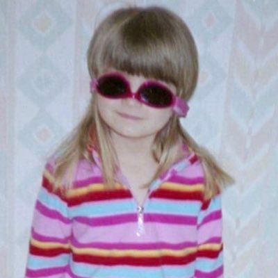 hannah_hizer's profile picture. 