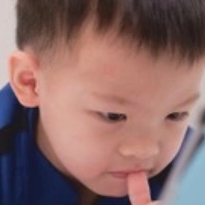 maman -futur...
-essaie de faire aimer les maths aux ados