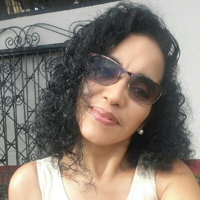 Yessi40101629's profile picture. 