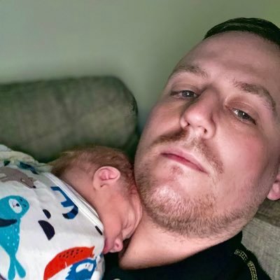 SamChell7's profile picture. Family man 💖💖💙