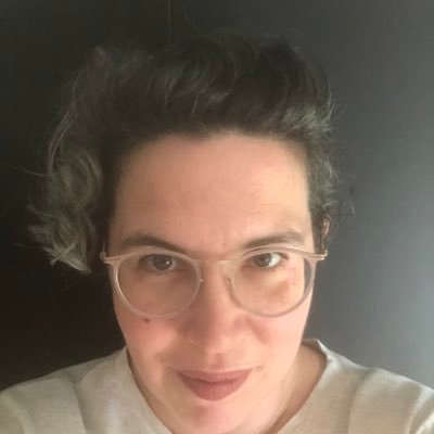 ZabethRousseau's profile picture. Professeure de littérature au collégial | Collège André-Grasset 
linguistique société culture idées