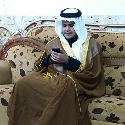 لا شيء يعلو على تاج راسهم