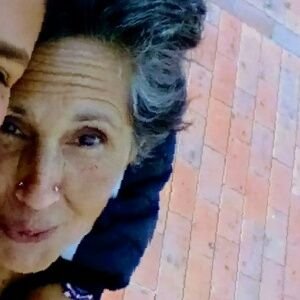 Mamá de 3, uno el el CIELO❤ Abuela de 5💕 Antisocialista, anticomunista 👈No tolero la injusticia. Amo a los animales 🐶🐇🐷 y la naturaleza 🌷🌼 somos Luz🔥