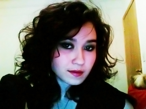 VeuCasovic's profile picture. I'm a normal girl. Make me laugh please. Thanks!