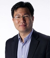 Founder and CEO of NComputing , Booga Ventures (Palo Alto), Venture Partner of BigBasin Capital. 미국 실리콘밸리에서 벤쳐를 직접 운영하면서, 아울러 초기 투자자로도 뛰고 있습니다.