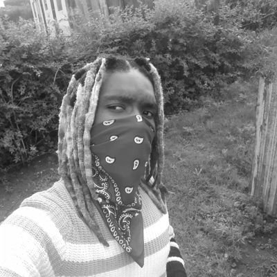 Unsigned Artist | Trap Entertainer...
For inquiries: 083 959 7473 and sethukrala@gmail.com