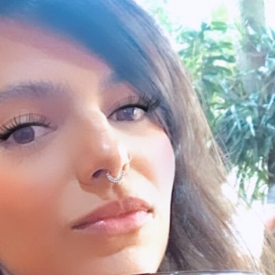 carmencaraujo1's profile picture. 