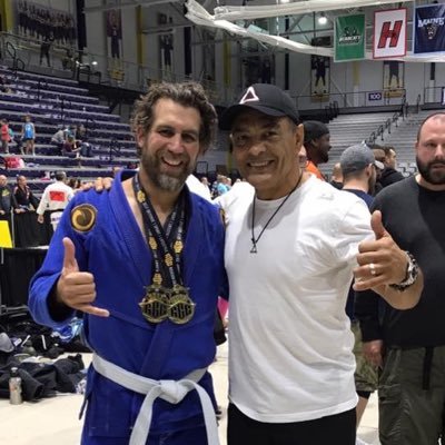 Scojo100's profile picture. Here to follow 10-12 great minds and make bad jokes.