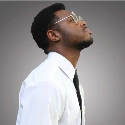 Just an artist sharing his vision with the world🎨 - Film Director🎬 - Actor🎭 - Writer✍🏽 - MVSU Alum🎓 - God 1st, Dreams 2nd