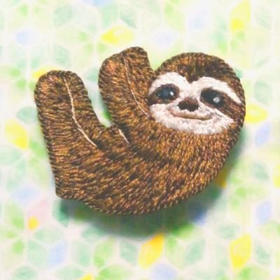 読み方はヘゼリヒ。
ナマケモノ様のように、ゆったりまったり生きてたい。
I want to live like a sloth, relaxed and easygoing.