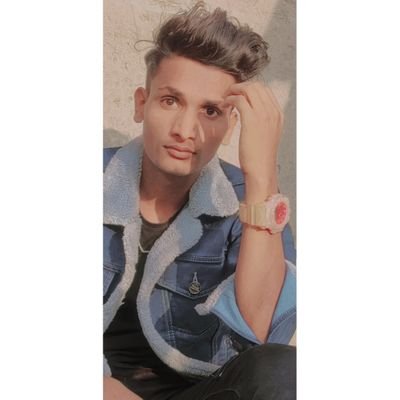 NavedAn89417388's profile picture. 