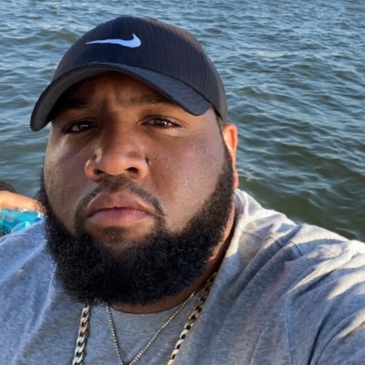 Chef, Private chef, caterer, father @exchangedetroit on IG @chef_davanteb on IG