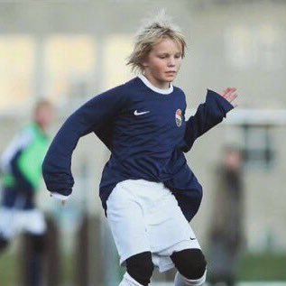 Odegaard2616's profile picture. 02 理工 機能分子・生命化学科