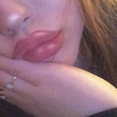 bbylils's profile picture. i never use twitter