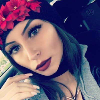 ashleyliciousss Profile Picture