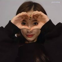 γ
γΉπ£ (@hq_arin) 's Twitter Profile
