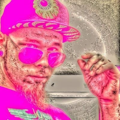 Just an average piece of shit Metalhead Gamer on Xbox Live (The Sykotik )