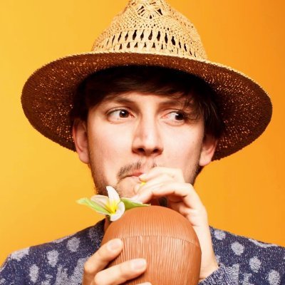 AlessandroMozz9's profile picture. Data Scientist @meta Interested in: web3, defi, books, ML, data, wine