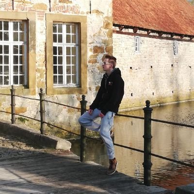 StrictR_'s profile picture. LGK/StrictR/Leon
22
Gaming🕹🖱
Musik🎵
Parcour🏃
Photography📷