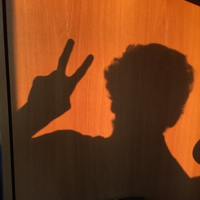 onironaus's profile picture. le persone migliori non si conoscono