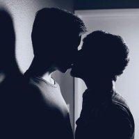 اورال بوظبي (@t9944) 's Twitter Profile
