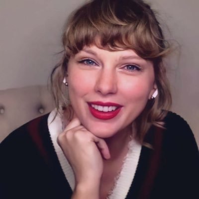 dxylightswift's profile picture. i love @taylorswift13 || swiftie since 2012 || reputation stadium tour miami 18.08.2018 || willow stan!