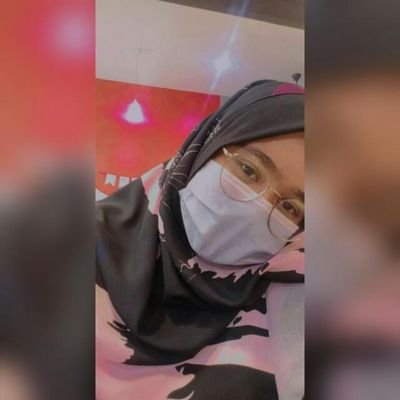 NImansyahirah's profile picture. NISBM🤍