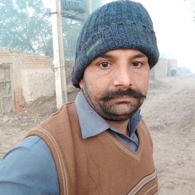 Mudassa18275978's profile picture. Randhawa yar Yara da ,,,,work jernal store