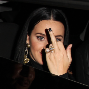 RainhaPerry's profile picture. morrrtaa de amor por você @Katyperry 💗💗