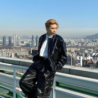 ANALYSISさんのプロフィール画像